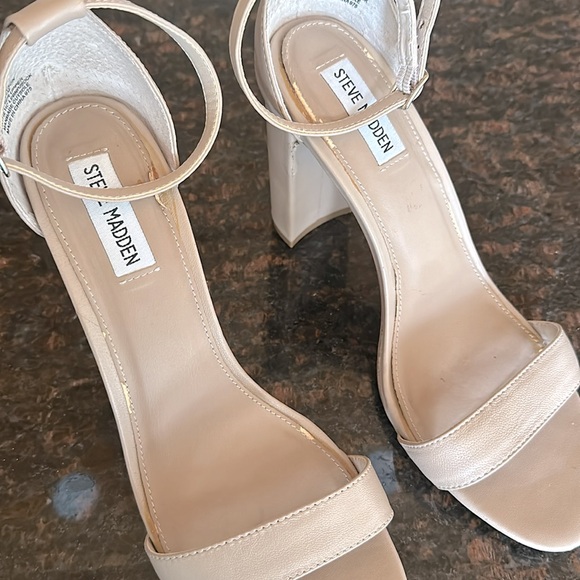 Steve Madden Carrson Leather Nude Block Heels 🤎 - Picture 2 of 9